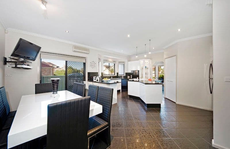 1 Llanberis Drive, MENAI NSW 2234, Menai - Thumbnail 3