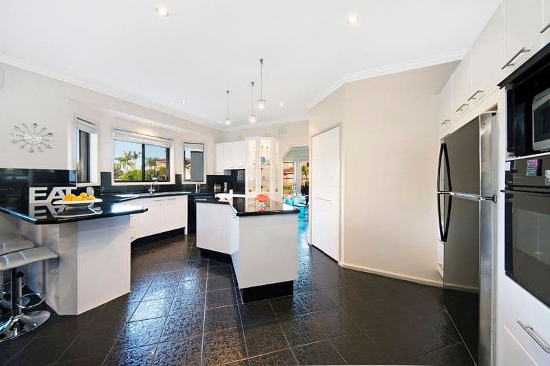 1 Llanberis Drive, MENAI NSW 2234, Menai - Thumbnail 4