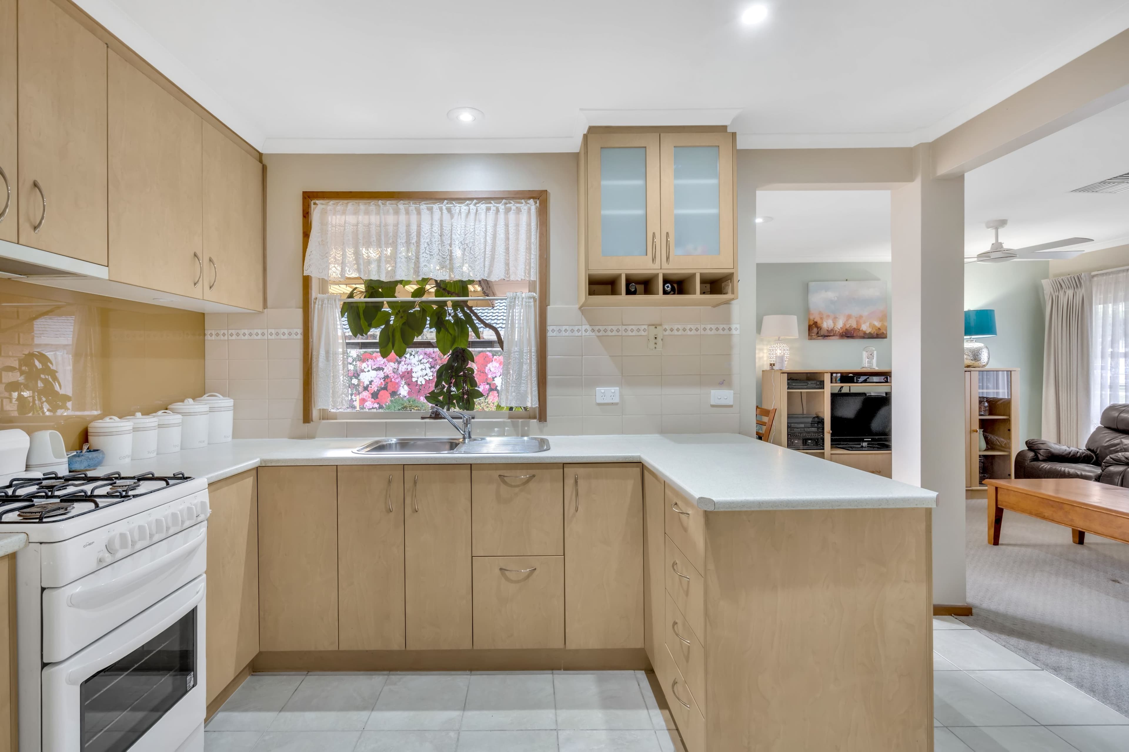 63 Cimberwood Drive, Craigieburn VIC 3064, Craigieburn - Thumbnail 6