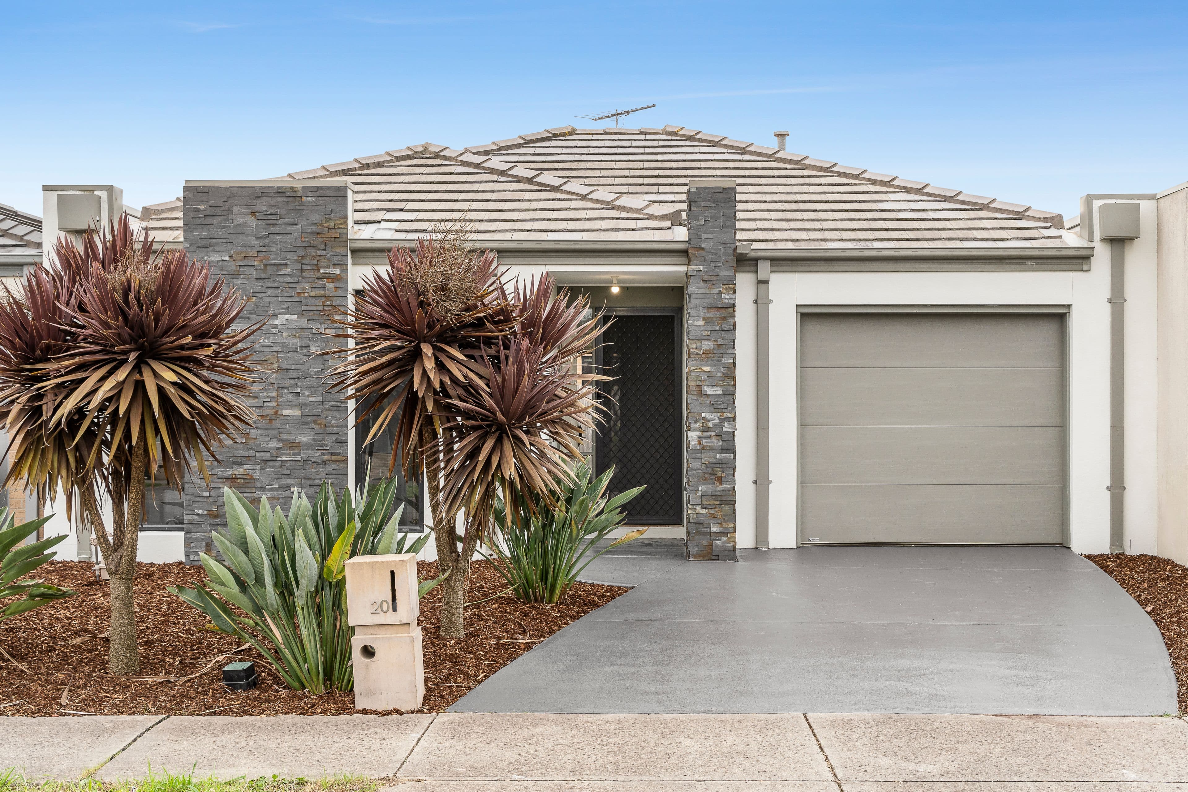 20 Braeburn Street, Doreen VIC 3754, Doreen - Image 1