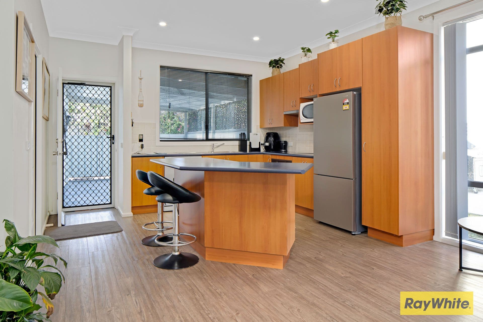 2/1A Myamba Parade, Surfside NSW 2536, Surfside - Thumbnail 4