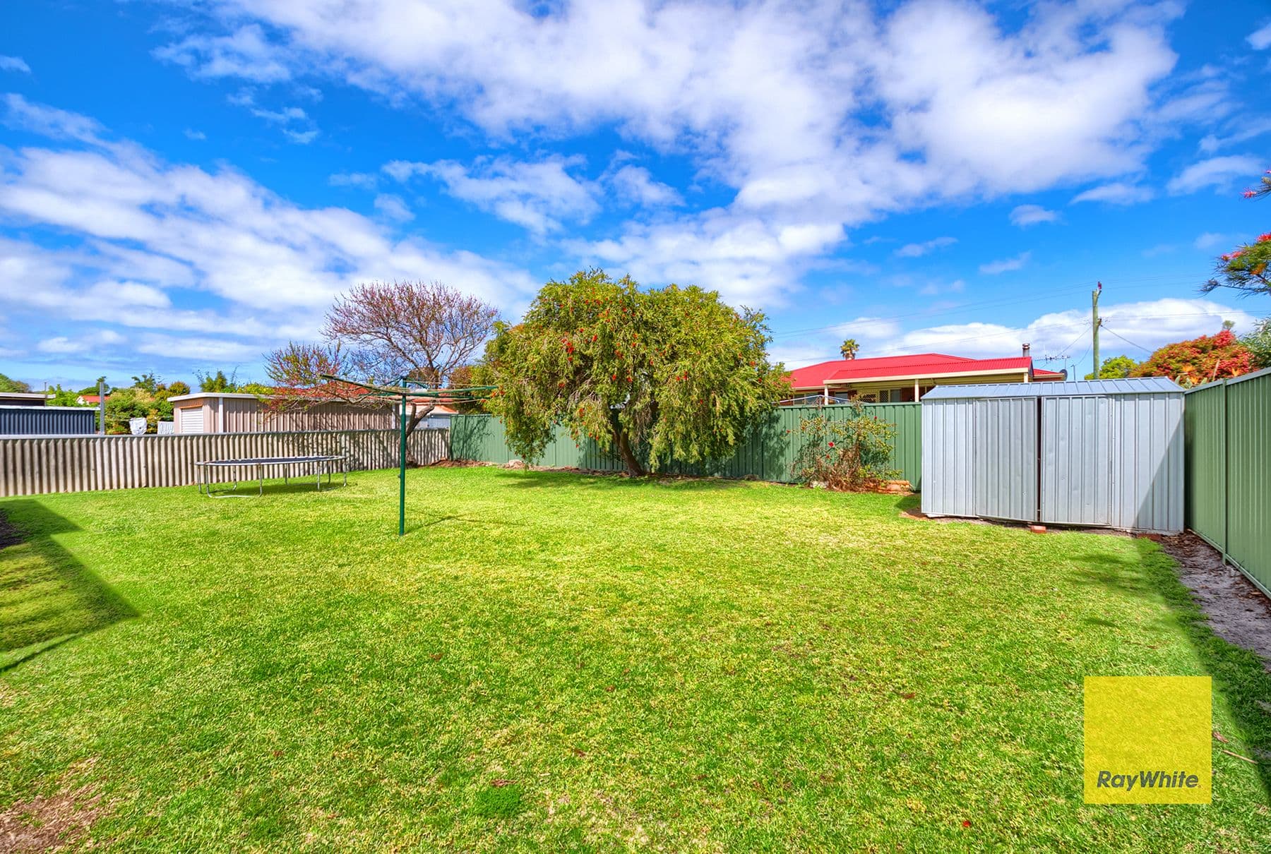 13 Katoomba Street, Orana WA 6330, Orana - Thumbnail 3