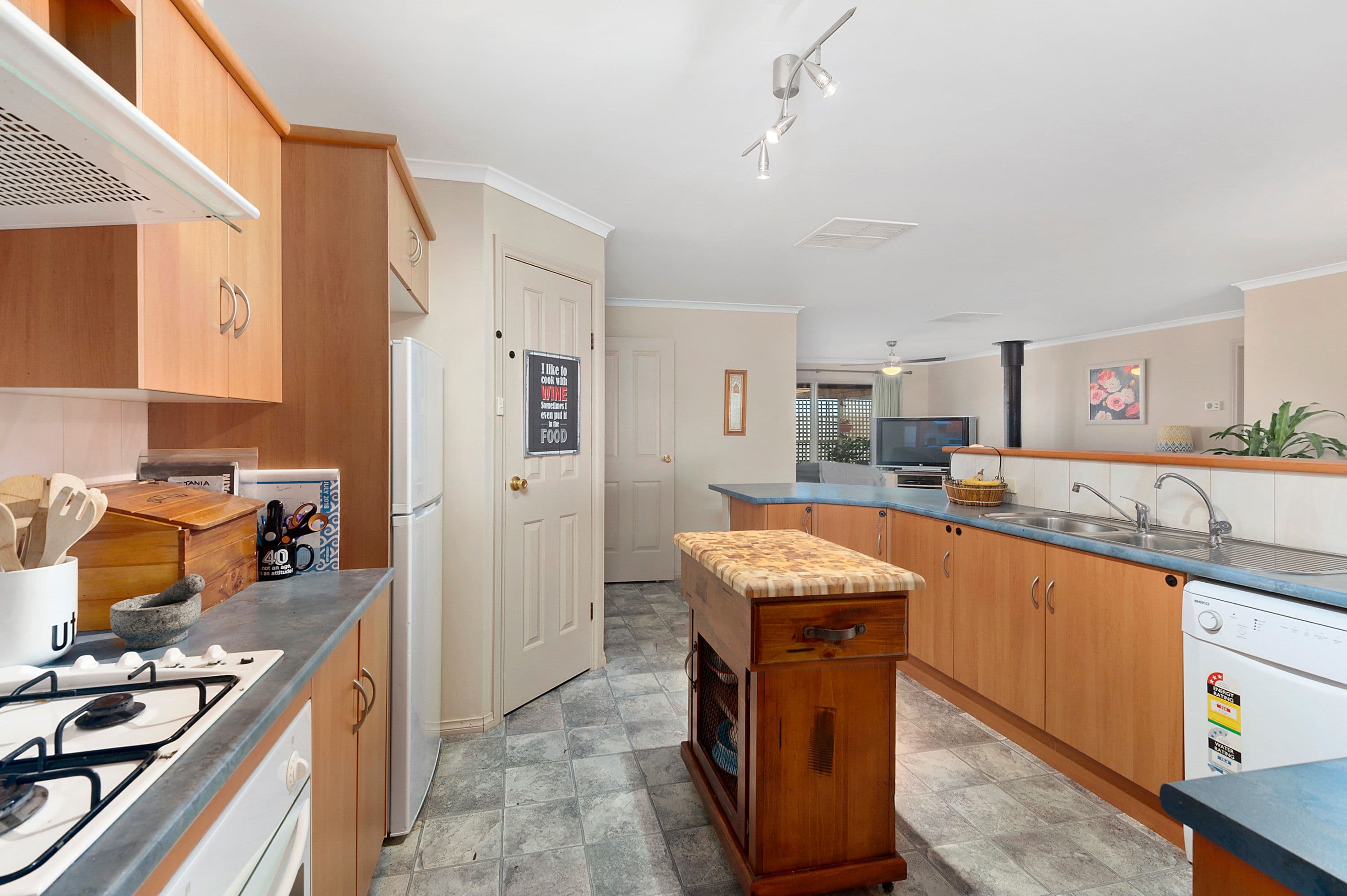 2 Ketch Place, Wallaroo SA 5556, Wallaroo - Thumbnail 2