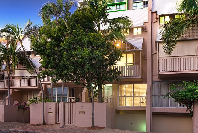 75 Berry Street, Spring Hill QLD 4000, Spring Hill - Thumbnail 2