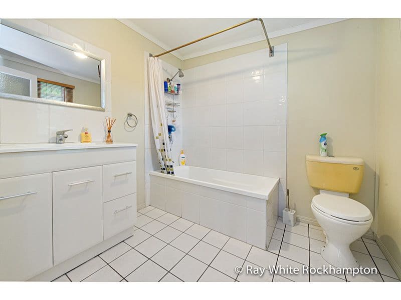 141 Mostyn Street, BERSERKER QLD 4701, Berserker - Thumbnail 8