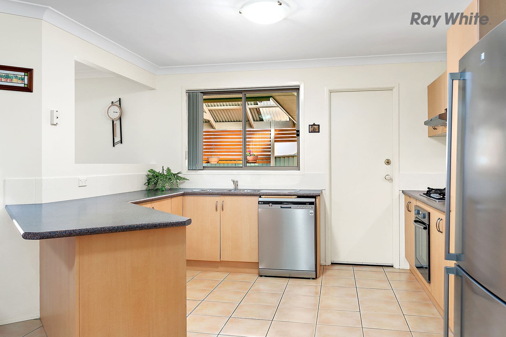 91 Esperance Drive, Albion Park - Thumbnail 3