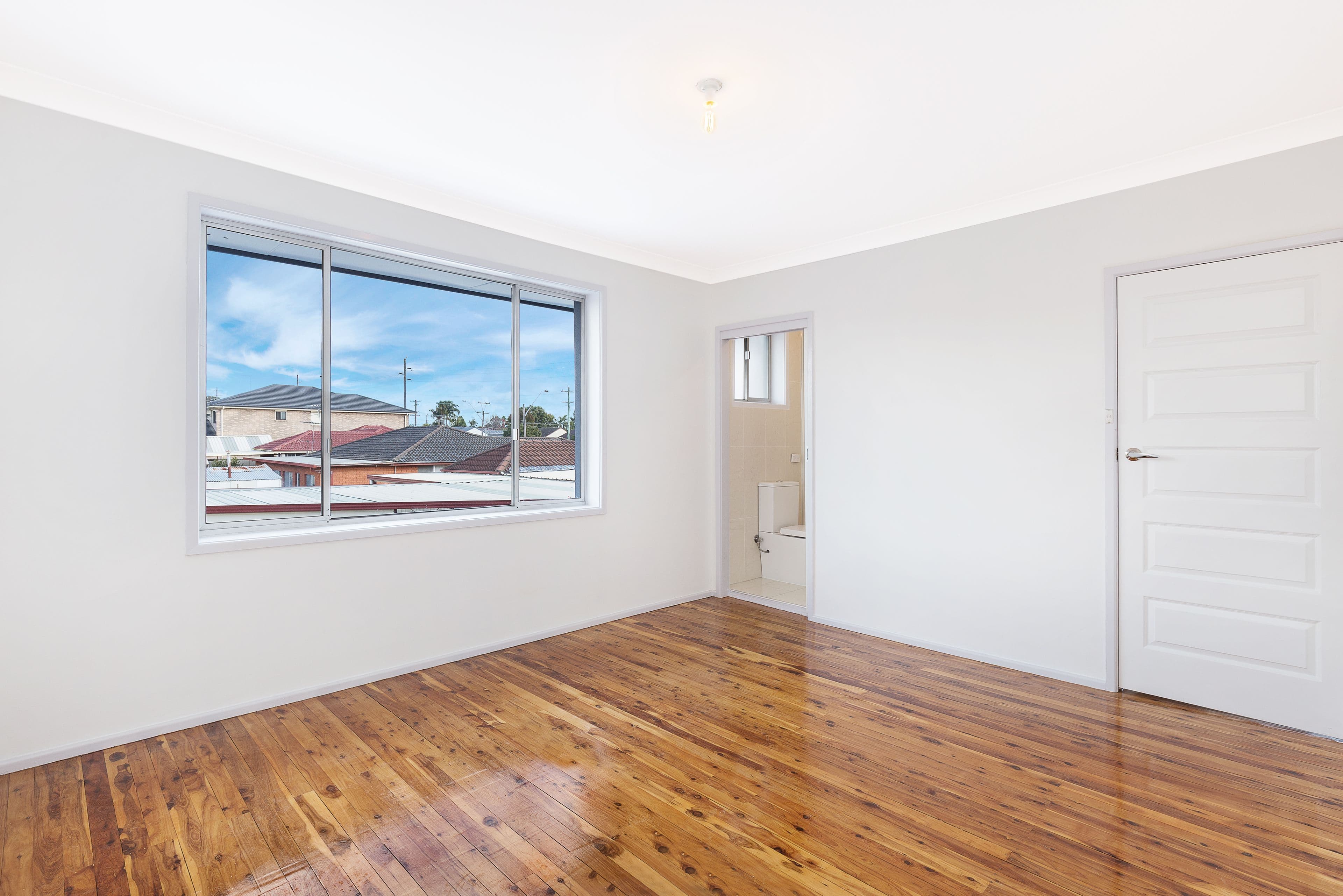 42 Mckibbin Street, Canley Heights - Thumbnail 4