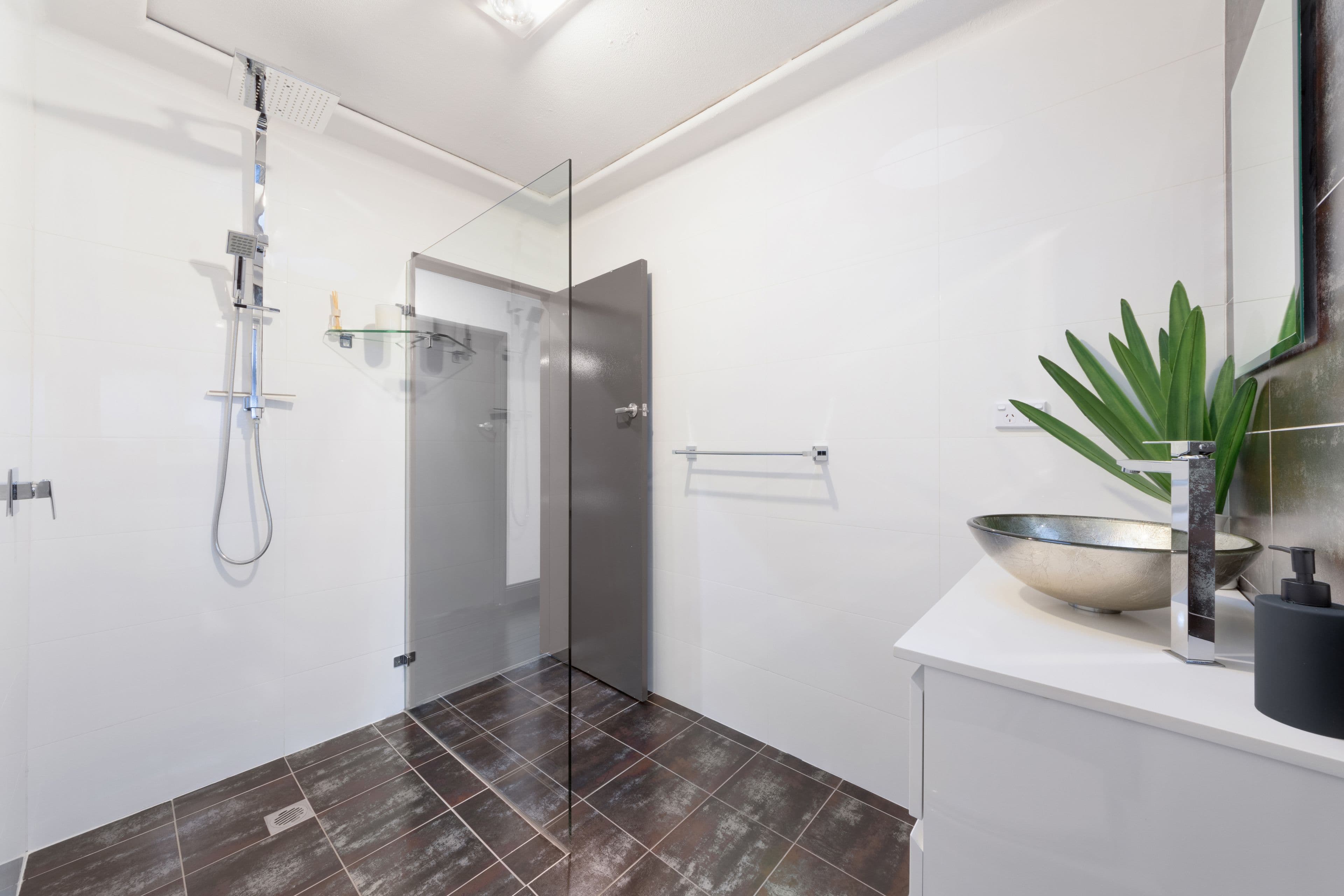 38 Lawn Avenue, Bradbury NSW 2560, Bradbury - Thumbnail 7