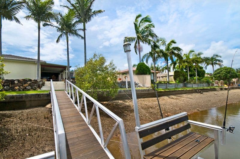 127 Currumbin Creek Road, CURRUMBIN WATERS QLD 4223, Currumbin Waters - Thumbnail 4