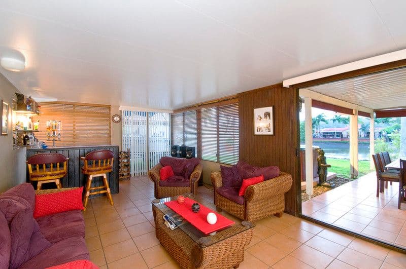 127 Currumbin Creek Road, CURRUMBIN WATERS QLD 4223, Currumbin Waters - Thumbnail 7