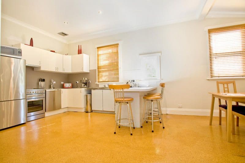 14 Stinton Avenue, NEWTOWN VIC 3220, Newtown - Thumbnail 6