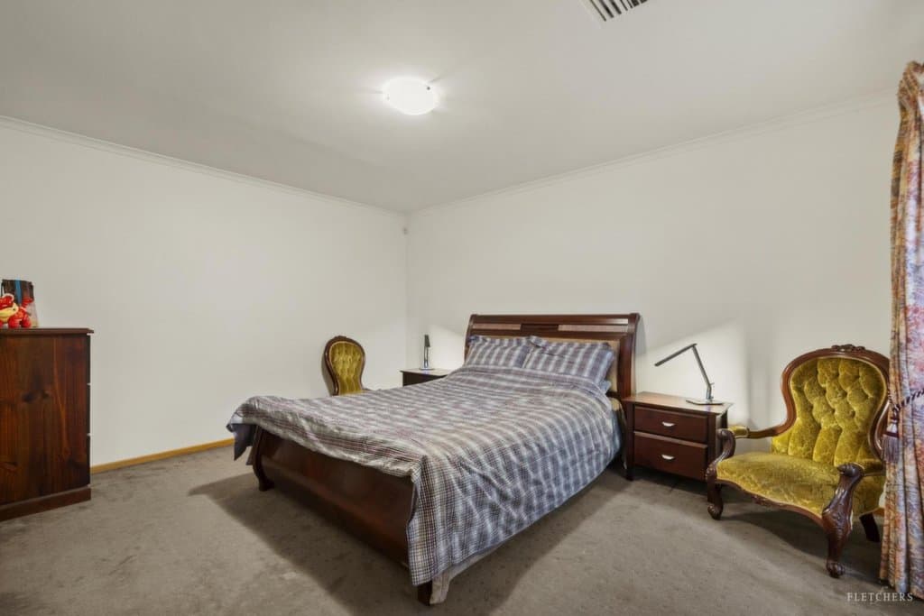12 Latrobe Court, Croydon Hills - Thumbnail 5
