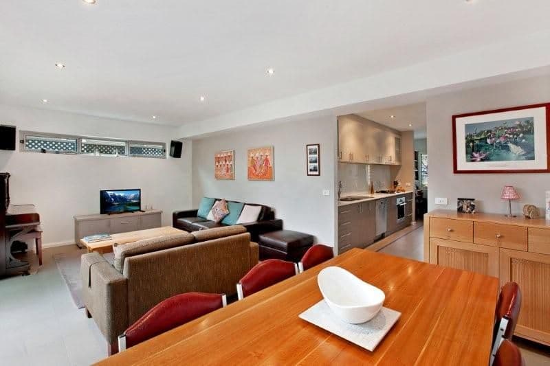 43 Sutherland Street, COBURG VIC 3058, Coburg - Thumbnail 2