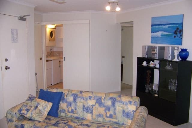 Apartment 30 'Markham Court', 36 Australia Avenue, BROADBEACH QLD 4218, Broadbeach - Thumbnail 6