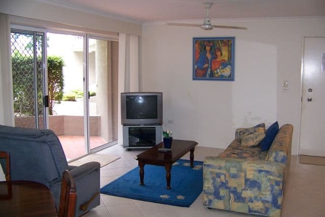 Apartment 30 'Markham Court', 36 Australia Avenue, BROADBEACH QLD 4218, Broadbeach - Thumbnail 7