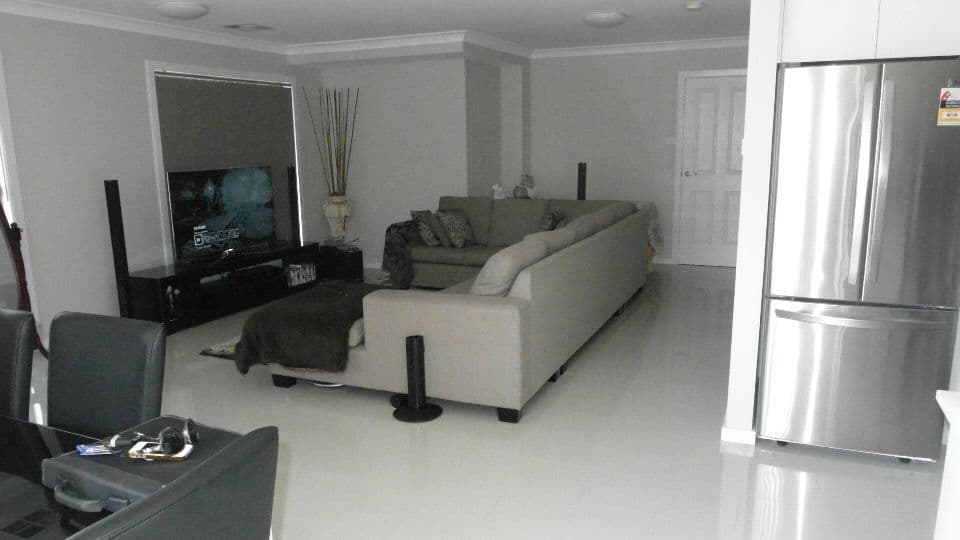 6 Canberra Street, OXLEY PARK NSW 2760, Oxley Park - Thumbnail 2