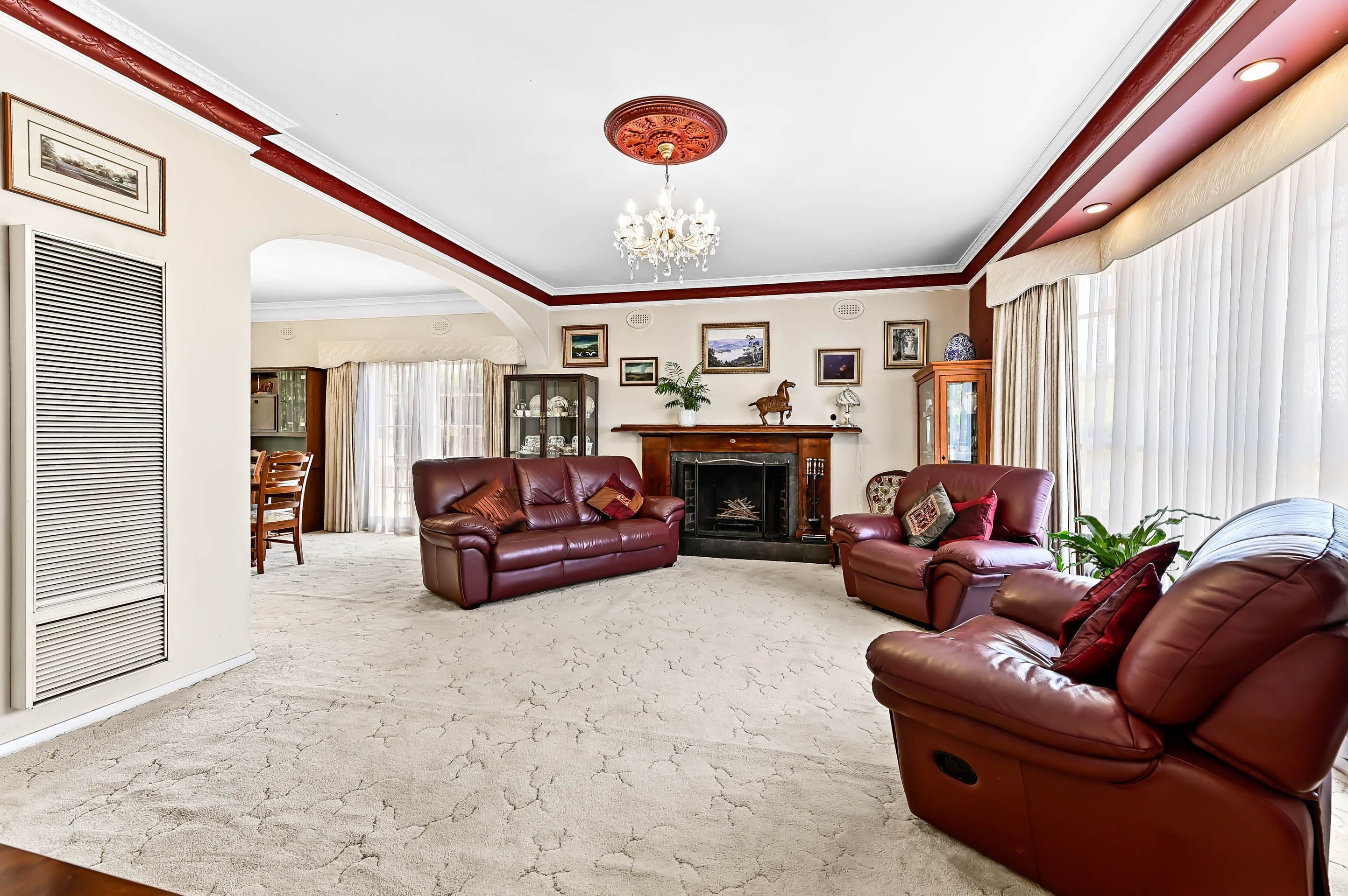 1 Baxter Court, Mount Waverley VIC 3149, Mount Waverley - Thumbnail 2