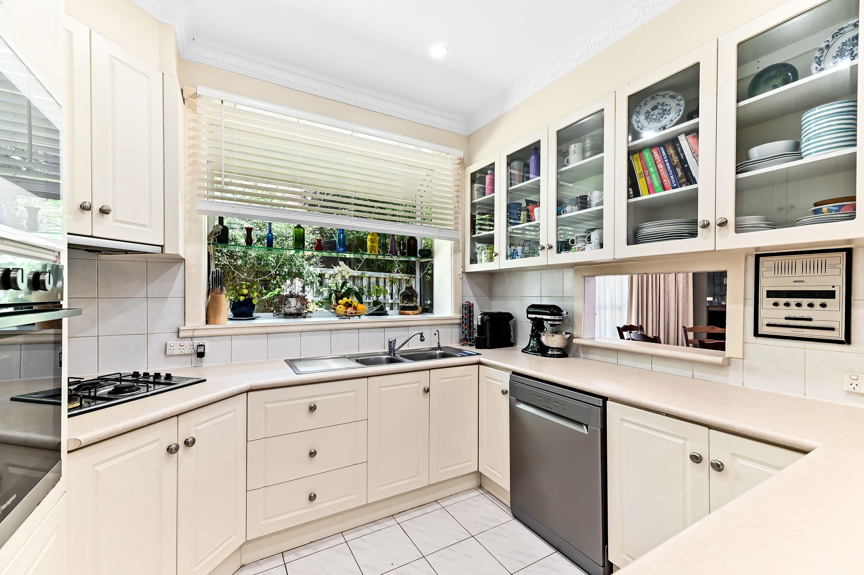 1 Baxter Court, Mount Waverley VIC 3149, Mount Waverley - Thumbnail 5