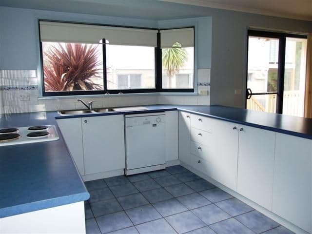 37 Broadwater Avenue, CAPE WOOLAMAI VIC 3925, Cape Woolamai - Thumbnail 2