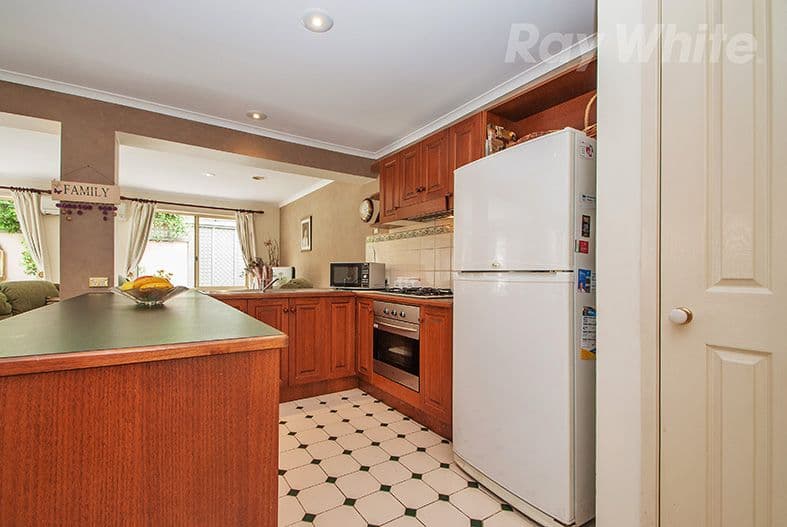 22 EDENHOPE Street, Kilsyth VIC 3137, Kilsyth - Thumbnail 5