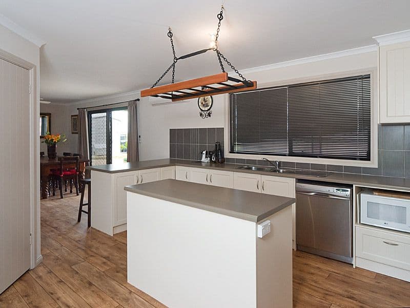 30 Lockaba Drive, Strathalbyn SA 5255, Strathalbyn - Thumbnail 3