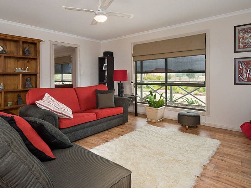 30 Lockaba Drive, Strathalbyn SA 5255, Strathalbyn - Thumbnail 5