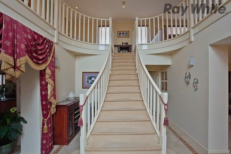 55 McNabs Road, Keilor VIC 3036, Keilor - Thumbnail 2