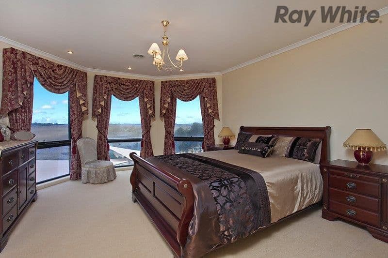 55 McNabs Road, Keilor VIC 3036, Keilor - Thumbnail 7