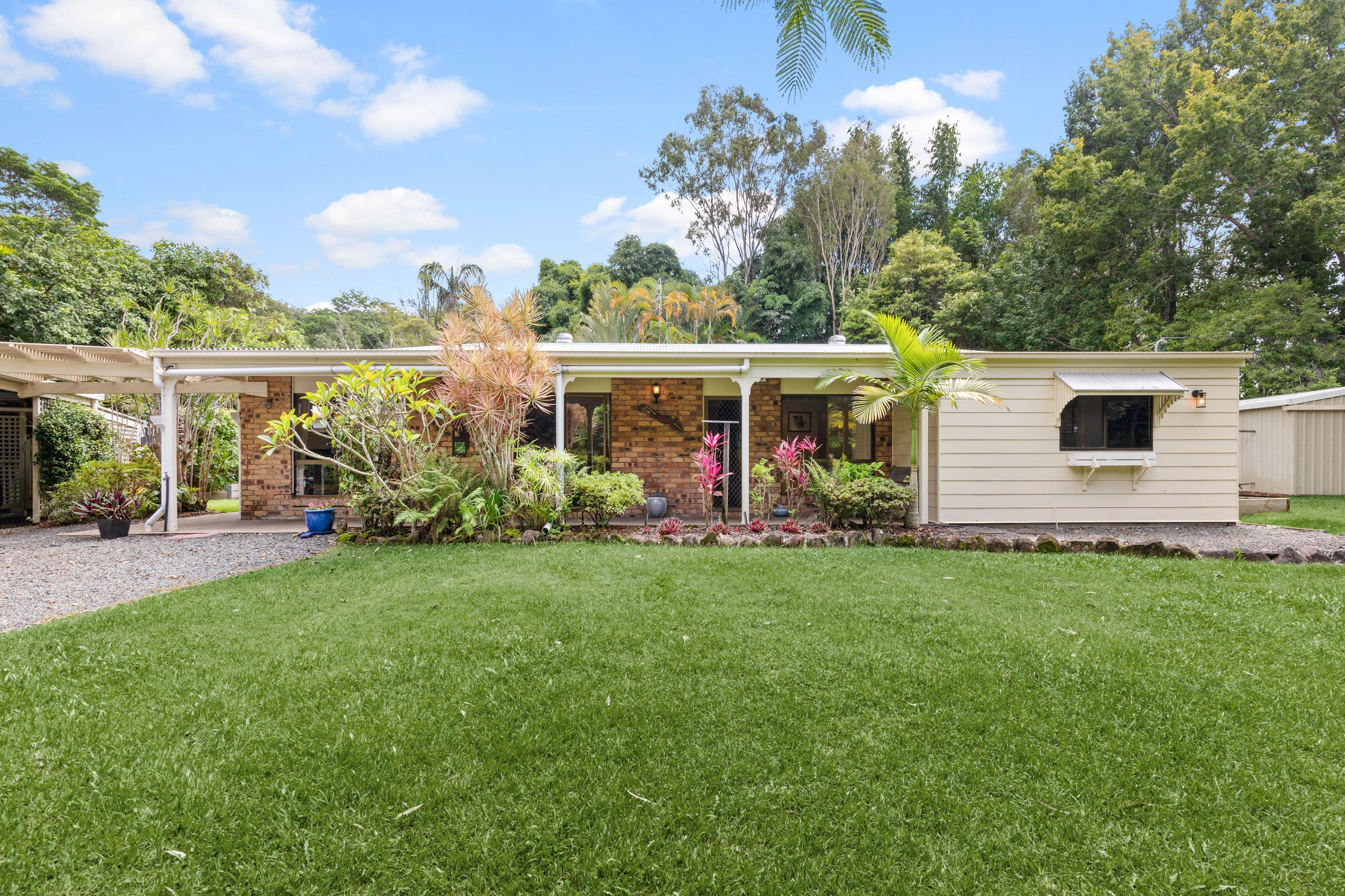 318 Glenview Road, Glenview QLD 4553, Glenview - Thumbnail 3