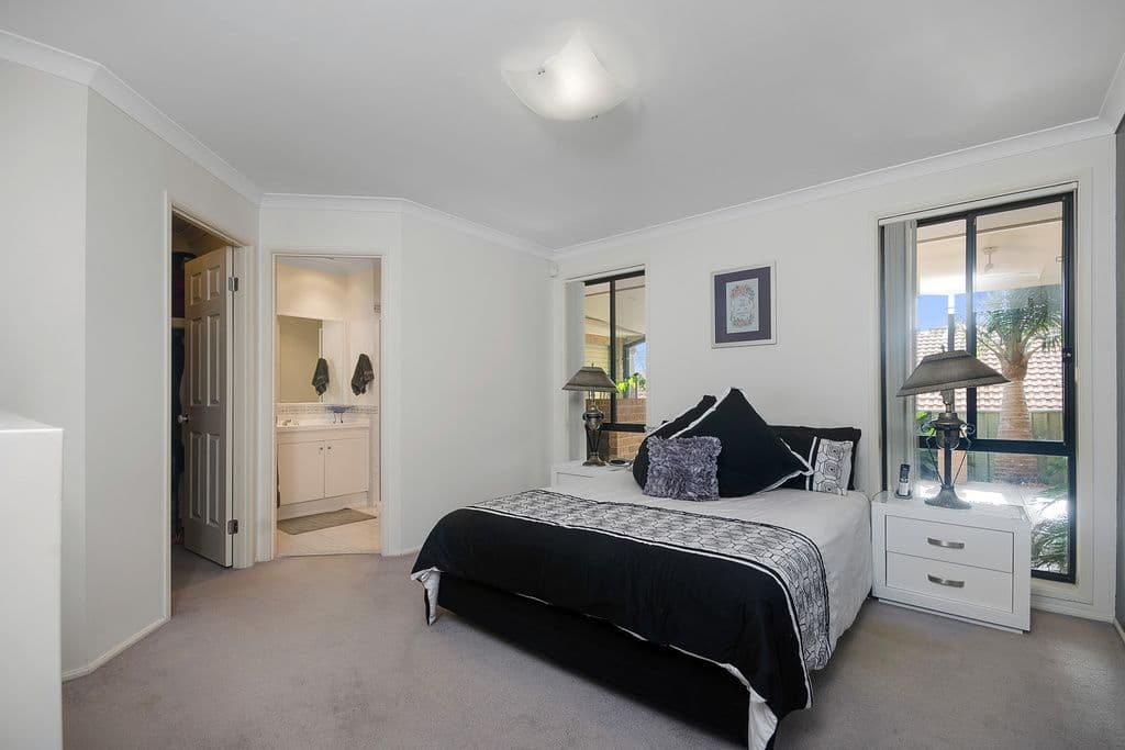35 Shannon Drive, ALBION PARK NSW 2527, Albion Park - Thumbnail 3