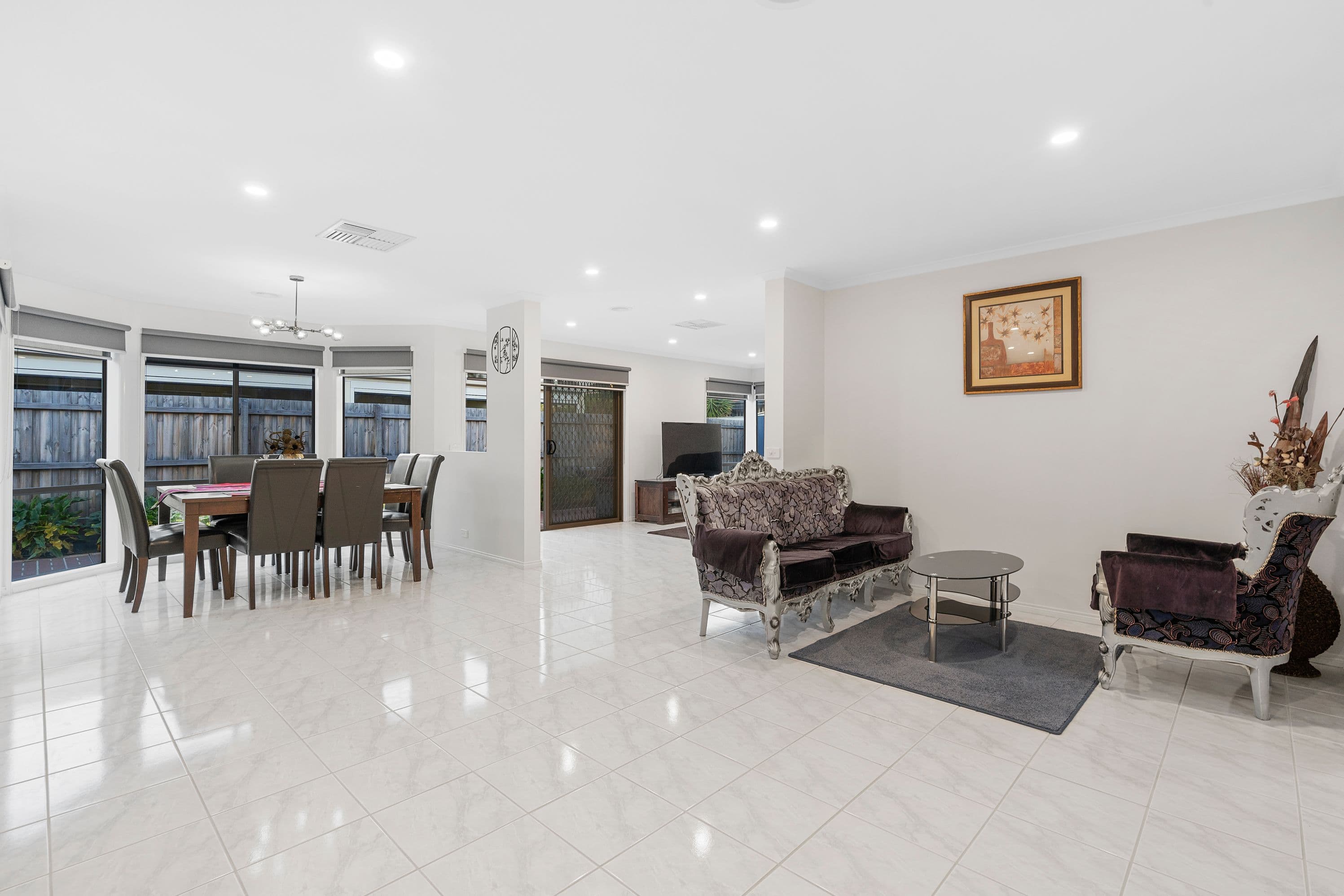25 Rolain Avenue, South Morang VIC 3752, South Morang - Thumbnail 4