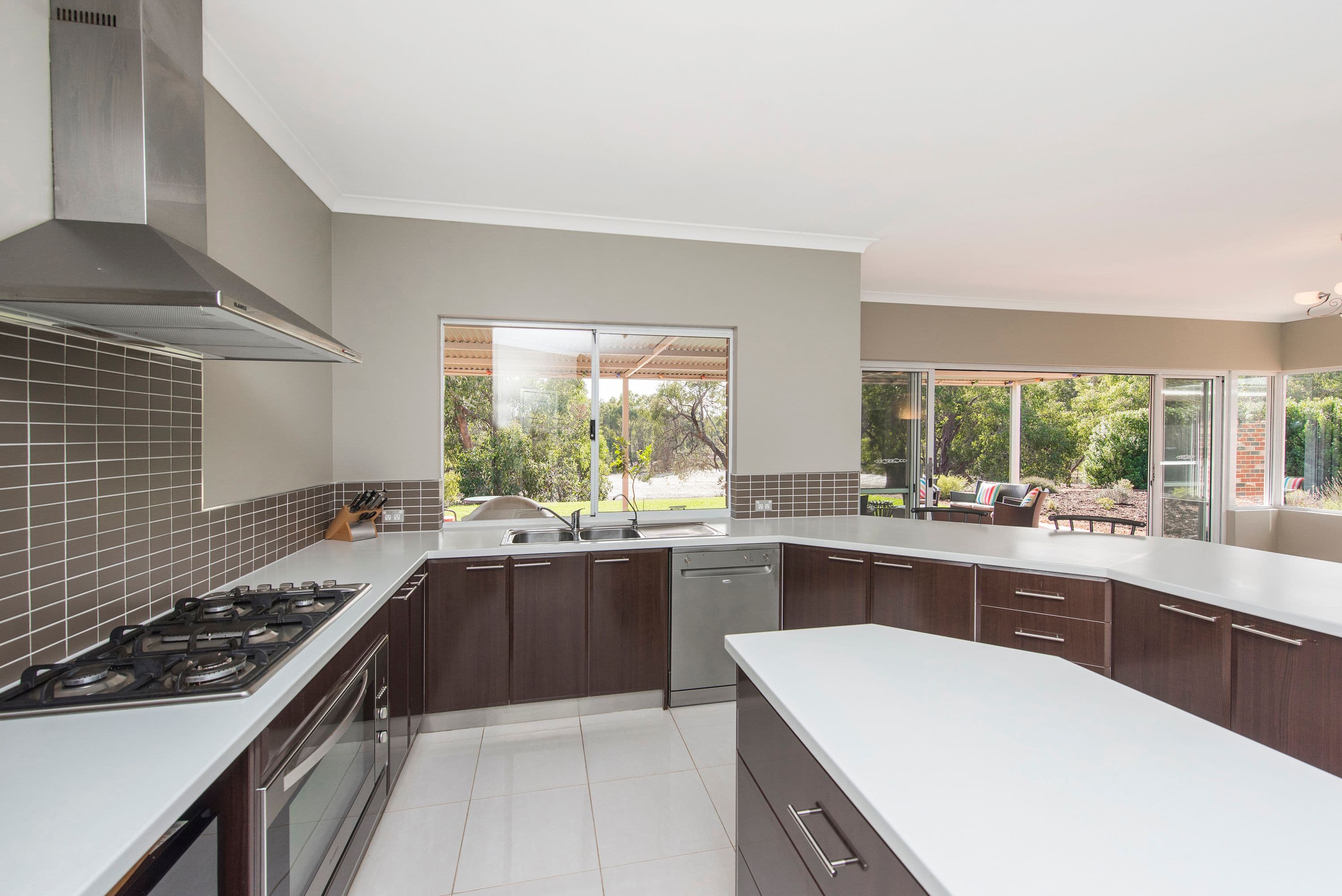 143 Chardonnay Drive, Lower Chittering WA 6084, Lower Chittering - Thumbnail 4