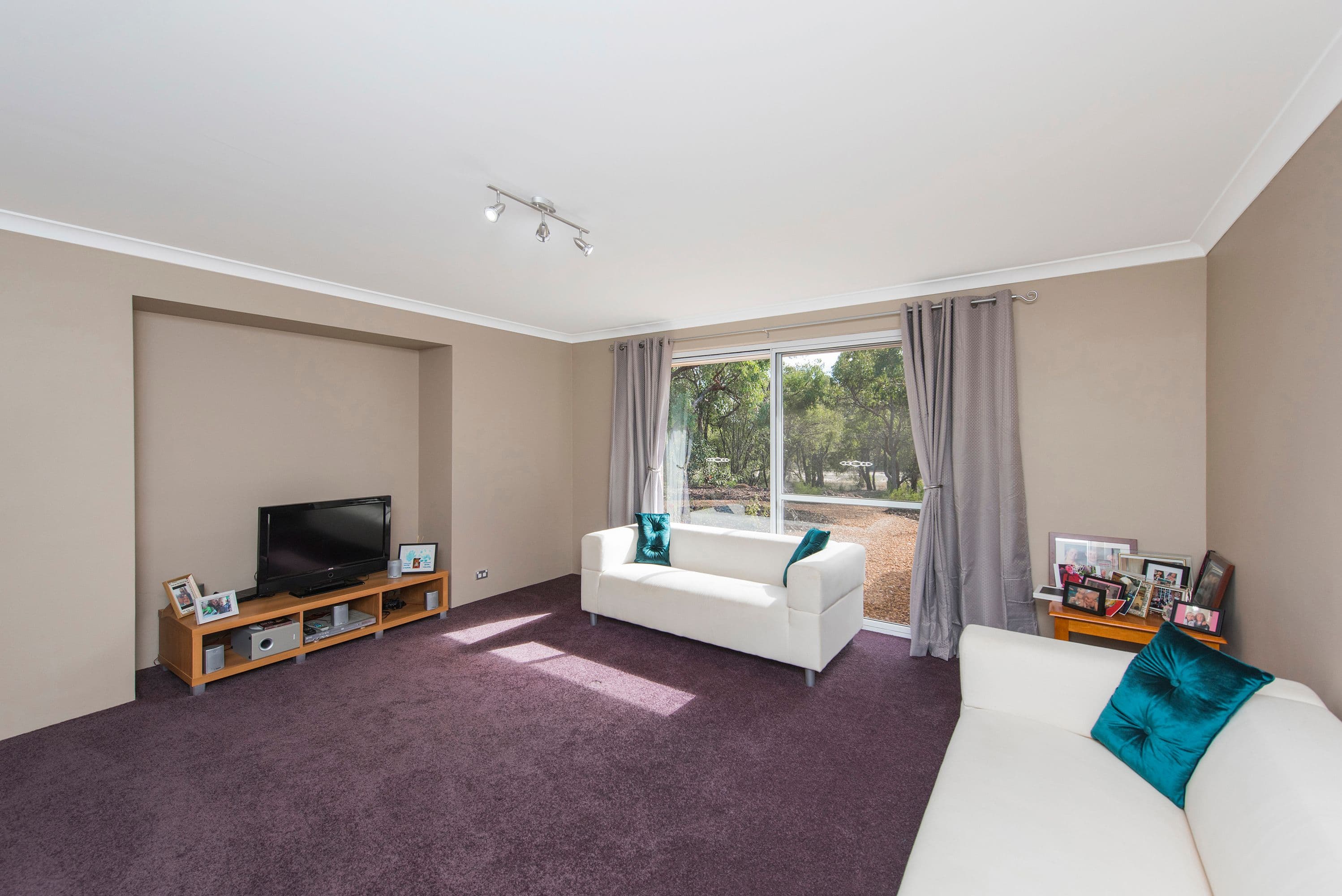143 Chardonnay Drive, Lower Chittering WA 6084, Lower Chittering - Thumbnail 8