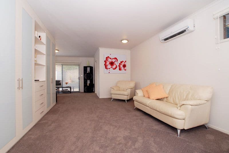 42 Rathmullen Quadrant, DONCASTER VIC 3108, Doncaster - Thumbnail 3