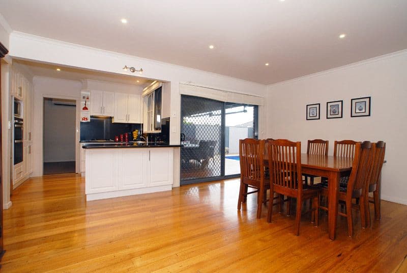 42 Rathmullen Quadrant, DONCASTER VIC 3108, Doncaster - Thumbnail 5