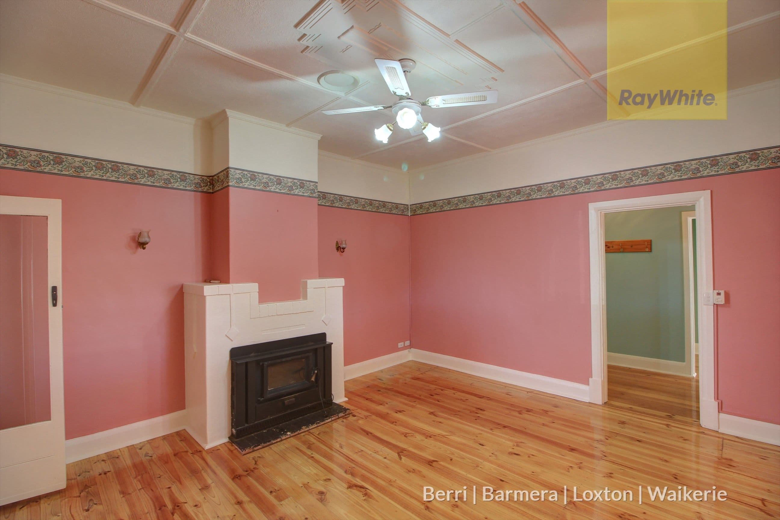 19 Sturt Street, Barmera SA 5345, Barmera - Thumbnail 2