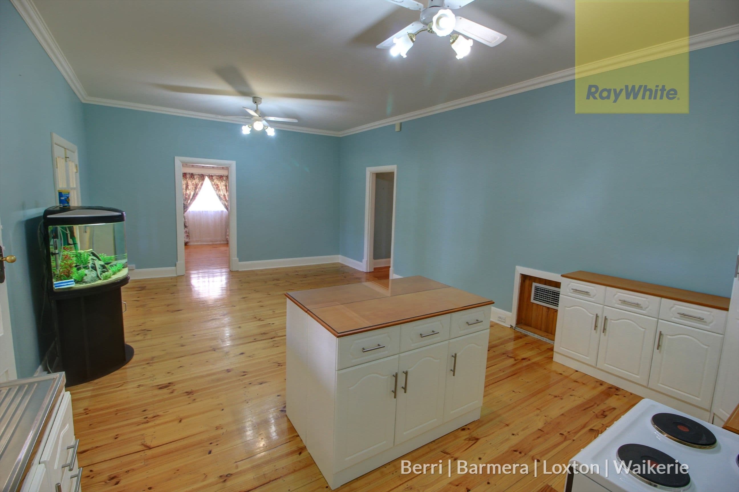 19 Sturt Street, Barmera SA 5345, Barmera - Thumbnail 4