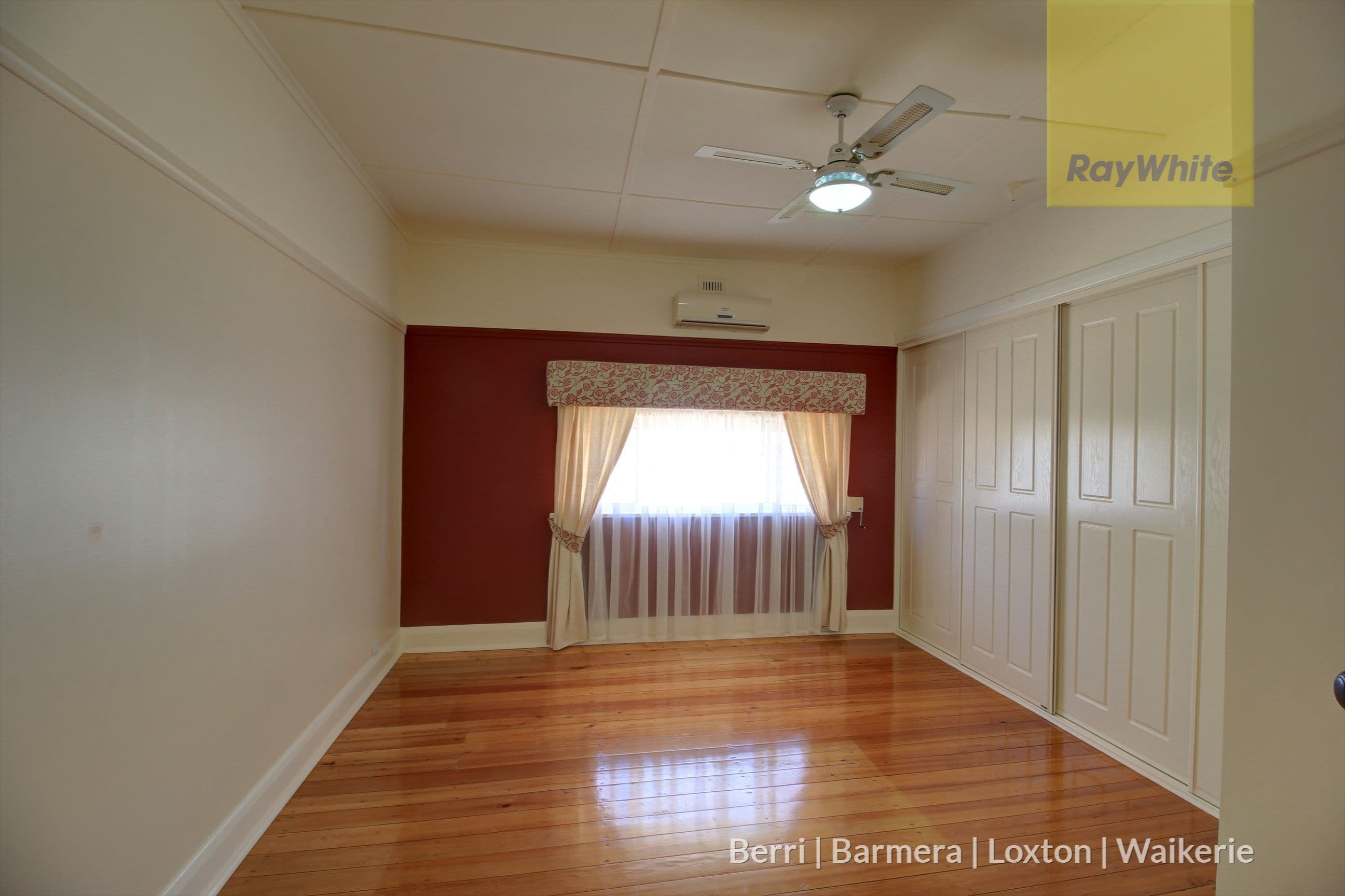 19 Sturt Street, Barmera SA 5345, Barmera - Thumbnail 7