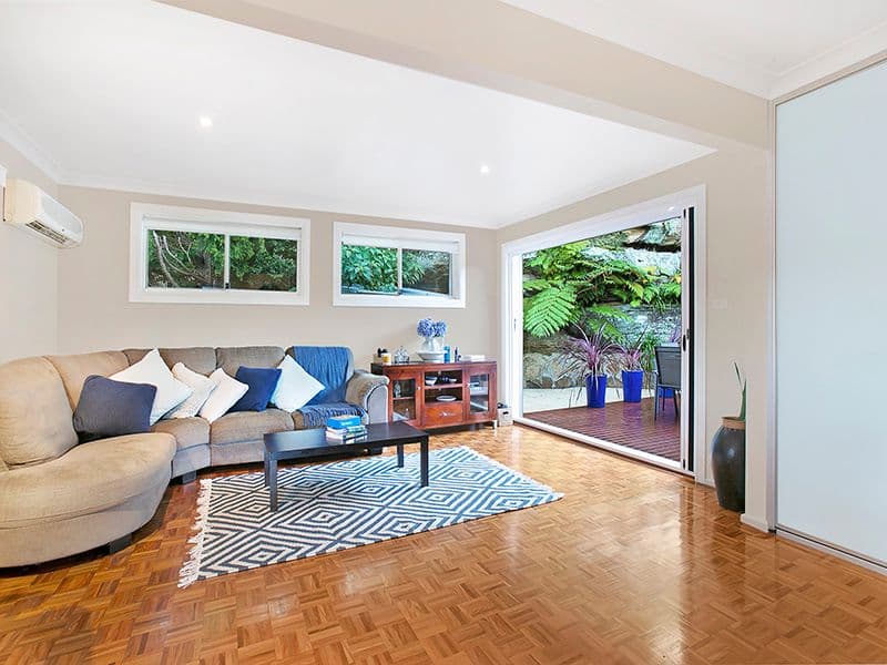 6 Conjola Place, Gymea Bay - Thumbnail 3