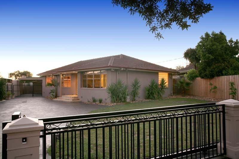 4 Lyric Court, GLEN WAVERLEY VIC 3150, Glen Waverley - Image 1