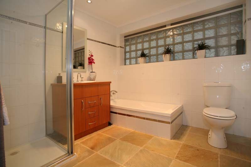 4 Lyric Court, GLEN WAVERLEY VIC 3150, Glen Waverley - Thumbnail 3