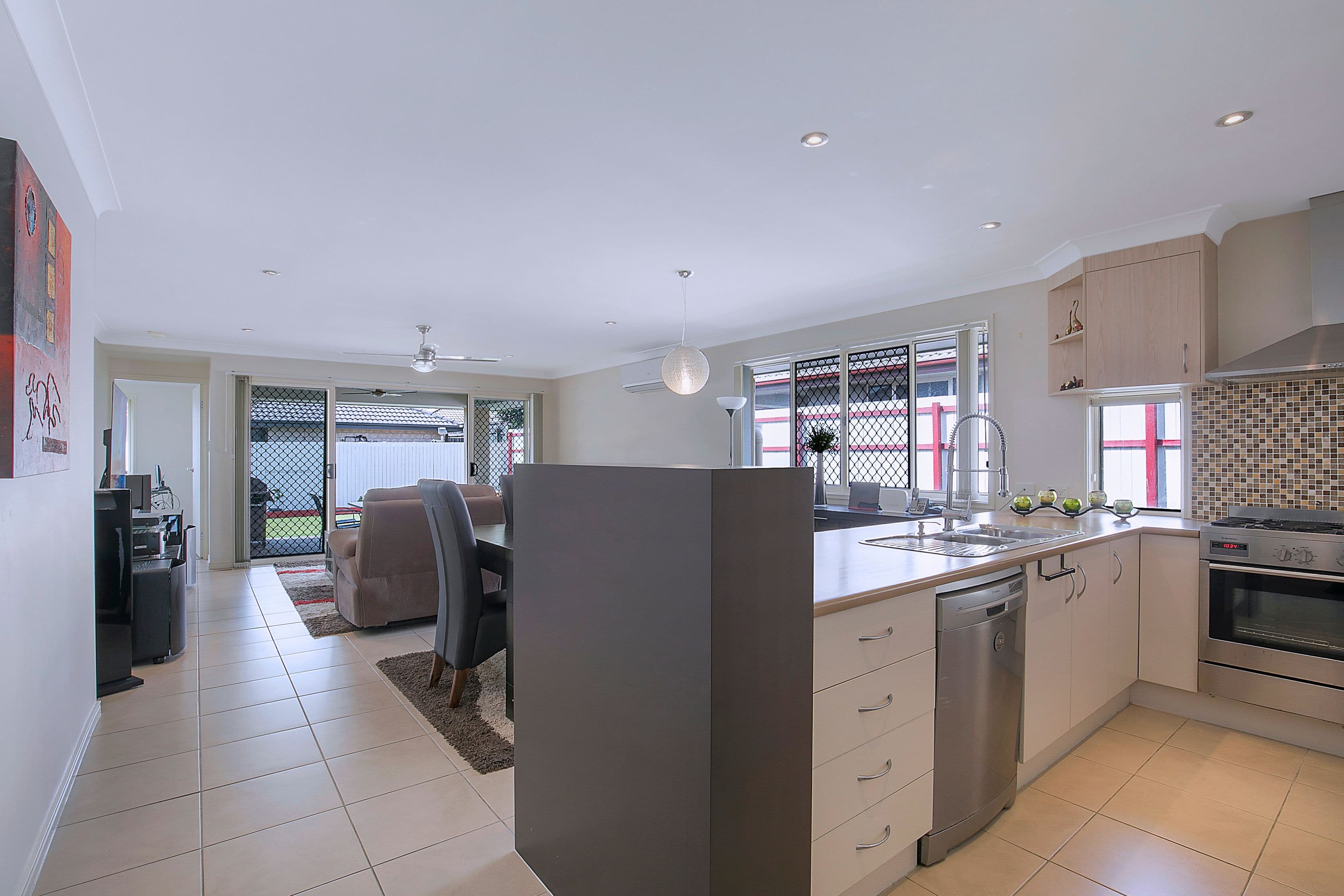 32 Shimao Crescent, North Lakes QLD 4509, North Lakes - Thumbnail 4