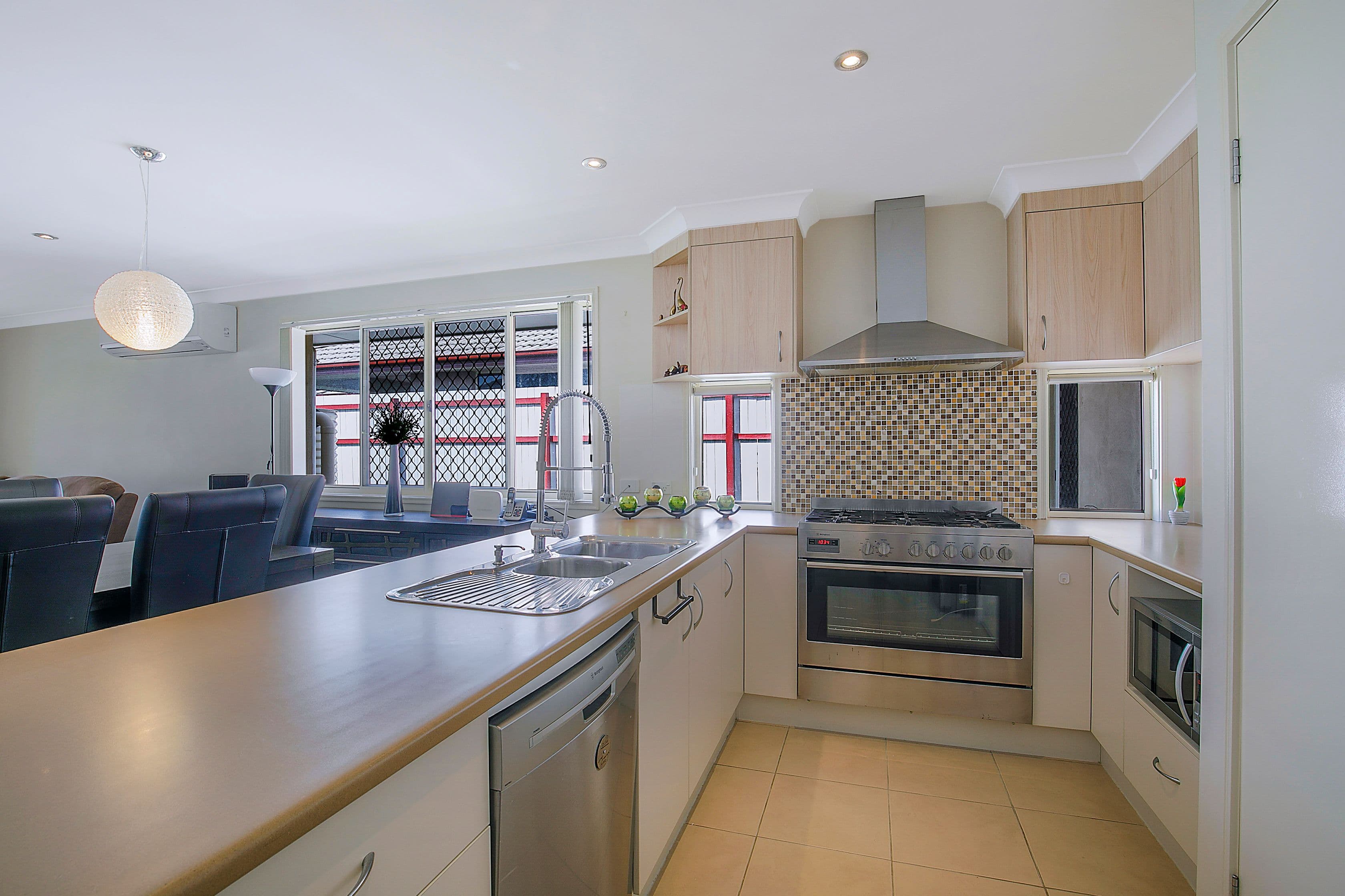 32 Shimao Crescent, North Lakes QLD 4509, North Lakes - Thumbnail 5