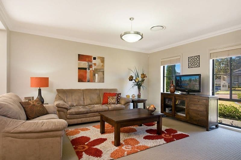 10 Upington Drive, EAST MAITLAND NSW 2323, East Maitland - Thumbnail 2