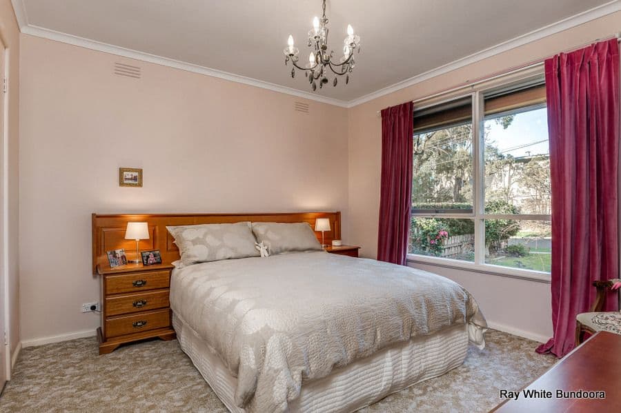 25 Sharpes Road, WATSONIA VIC 3087, Watsonia North - Thumbnail 5