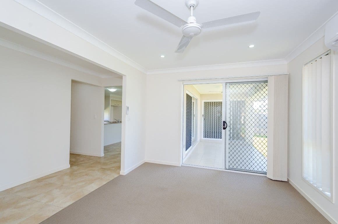 16 Clover Crescent, Boyne Island QLD 4680, Boyne Island - Thumbnail 2