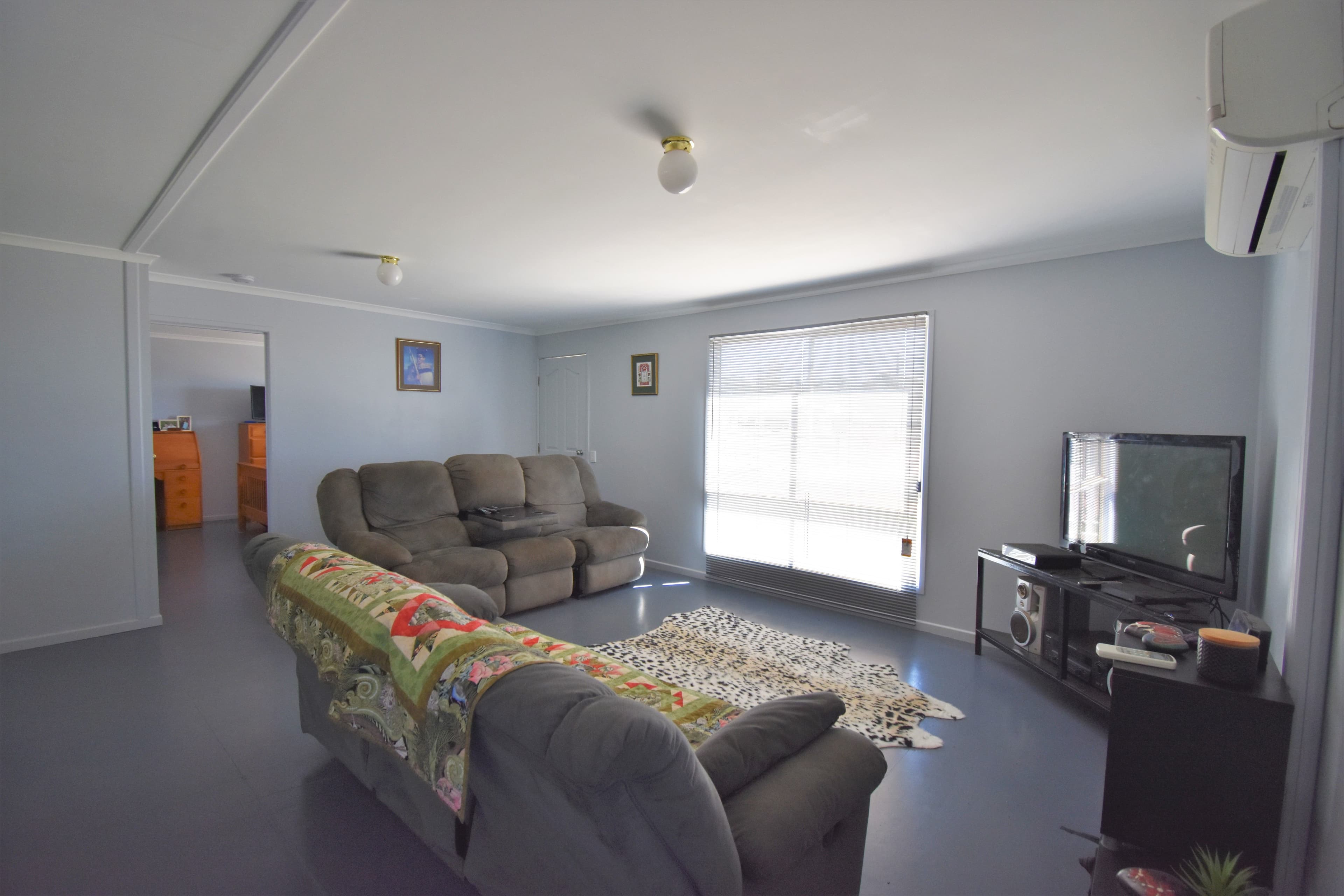 6-8 Mitchell Street, Ilfracombe QLD 4727, Ilfracombe - Thumbnail 4