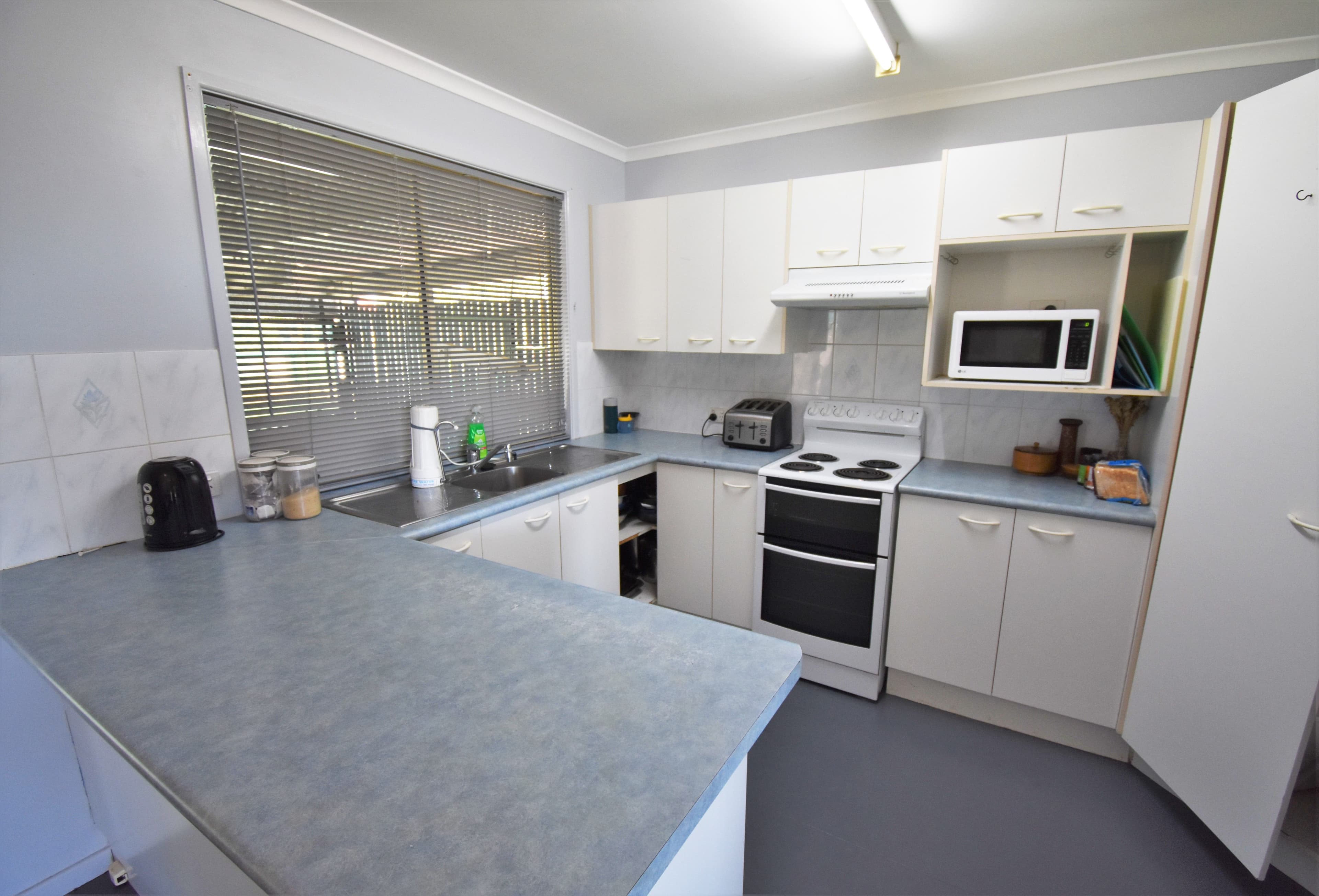6-8 Mitchell Street, Ilfracombe QLD 4727, Ilfracombe - Thumbnail 5
