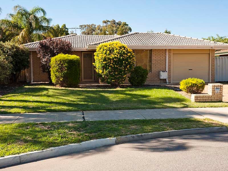 62 Balfour Street, HUNTINGDALE WA 6110, Huntingdale - Image 1