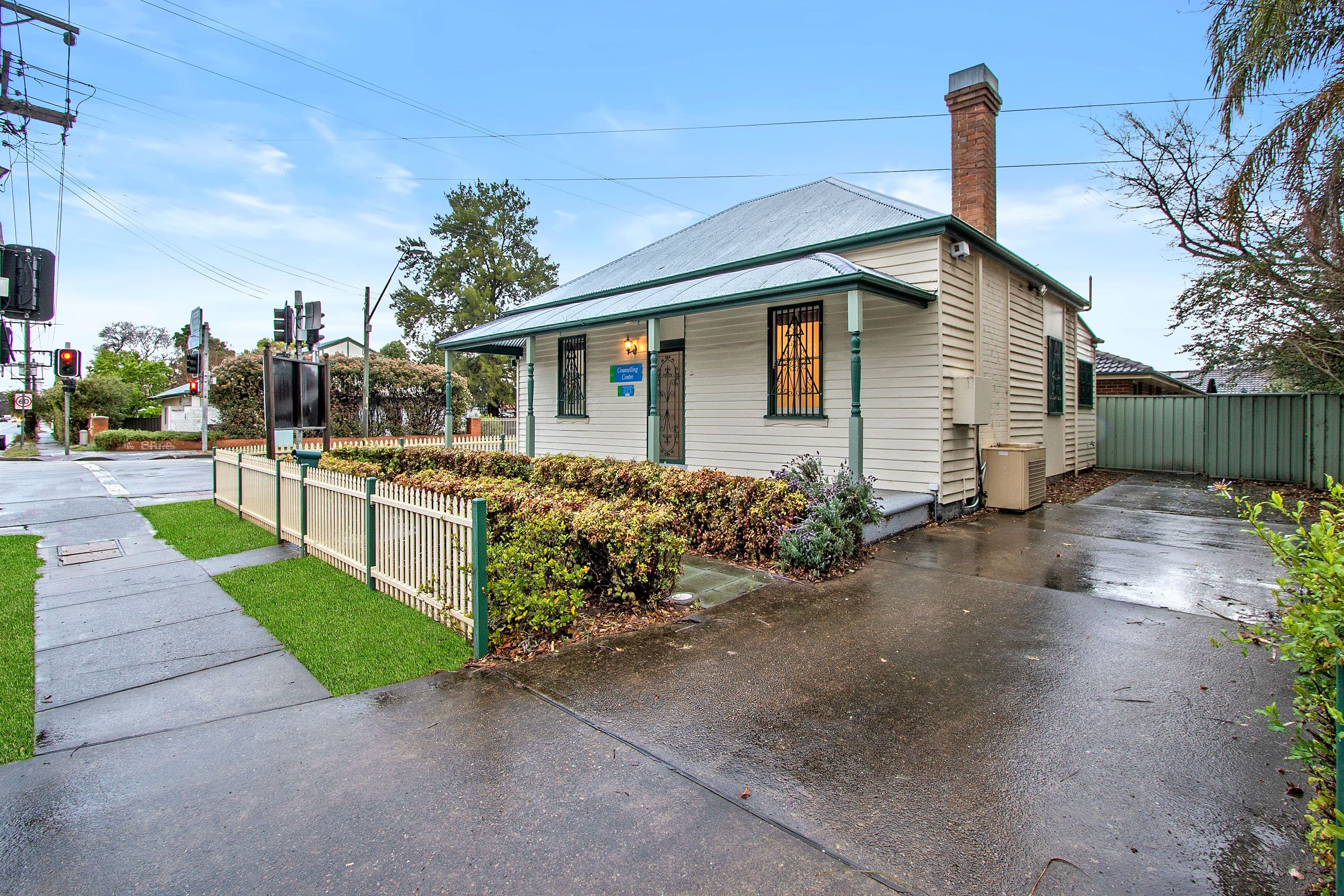 80 Lennox Street, Richmond - Thumbnail 2